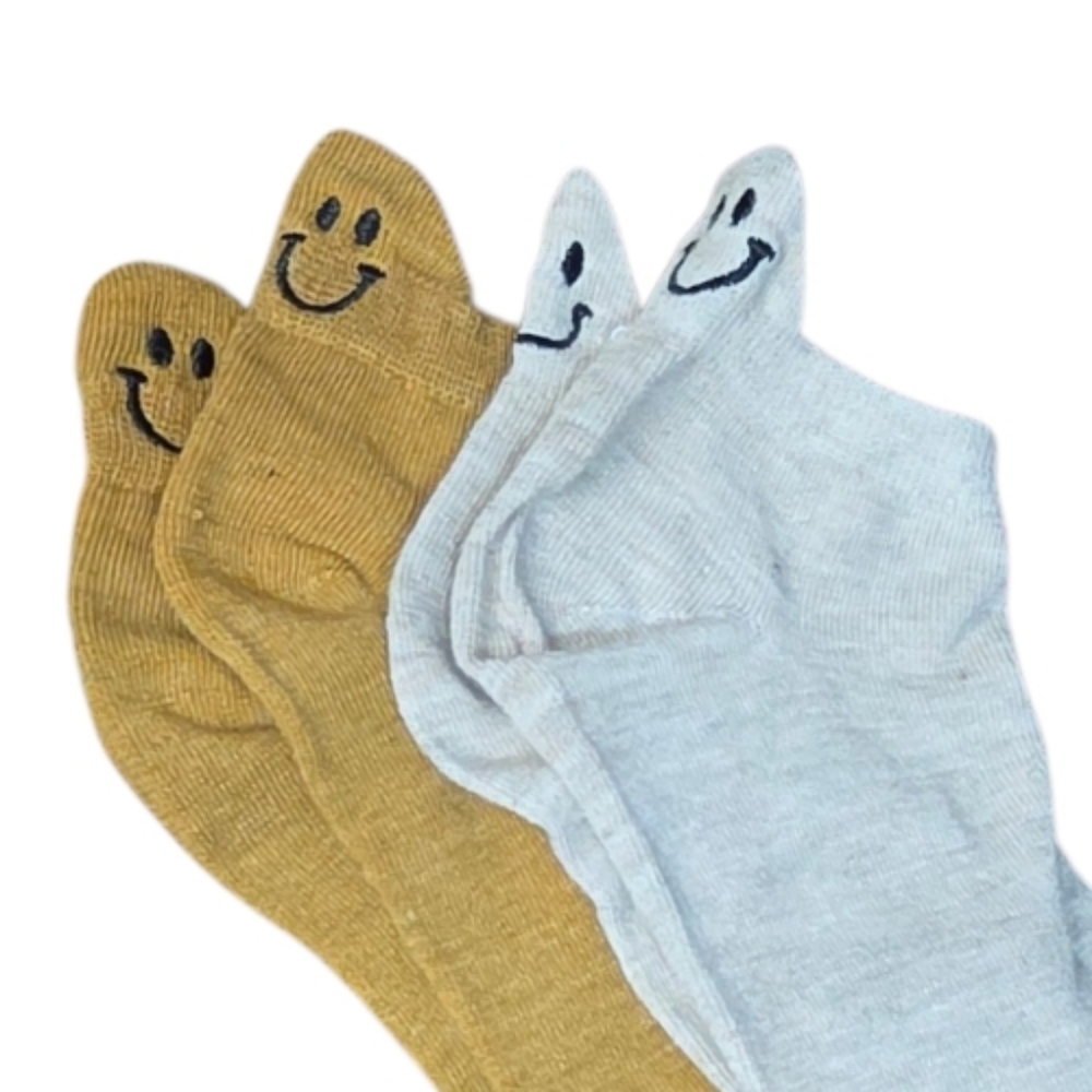 Calectin Smiley Face Ankle Socks 2-Pack – Neutral Mustard Beige – NWT
